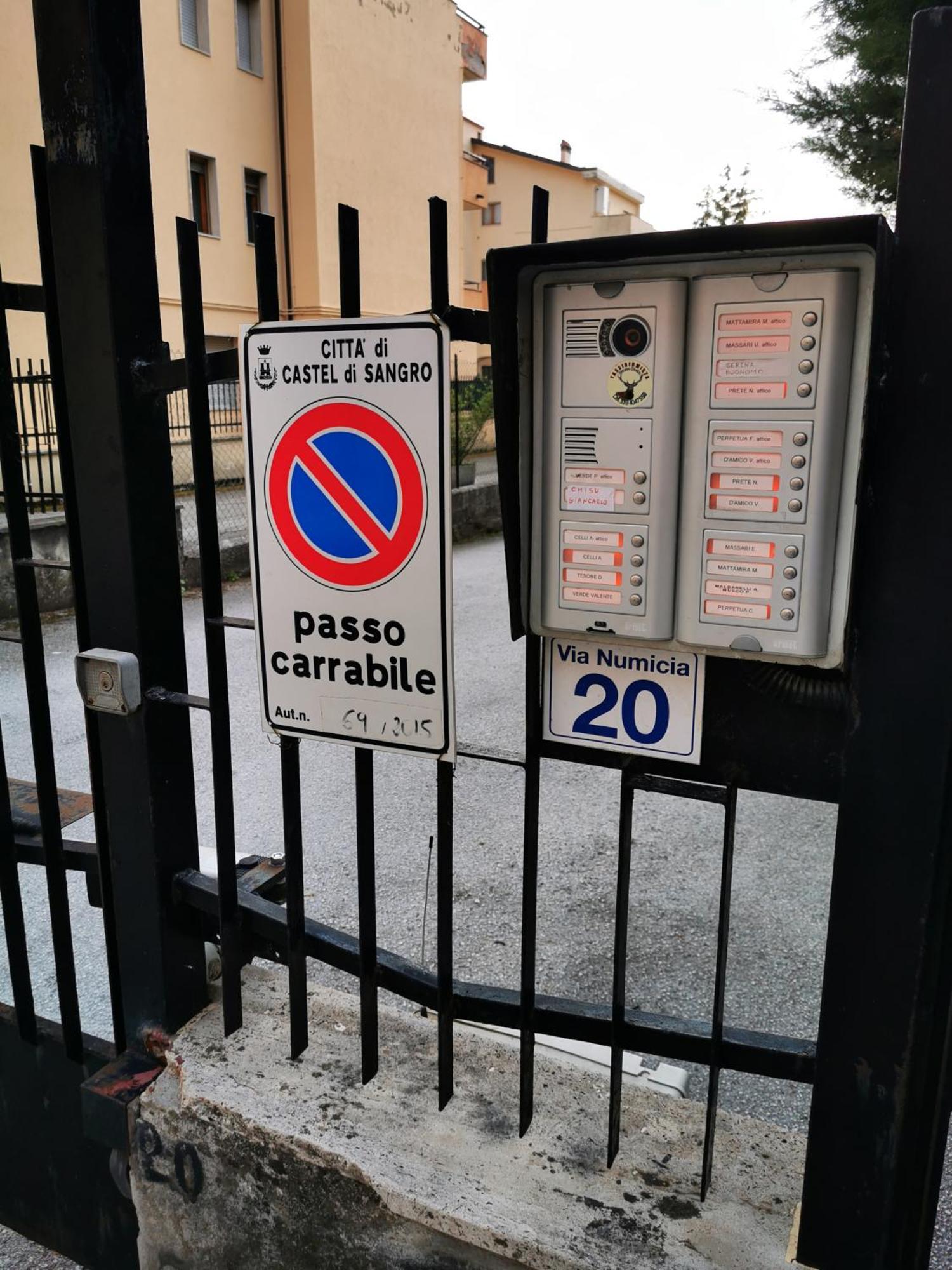 Casa Serena Castel Di Sangro Eksteriør billede